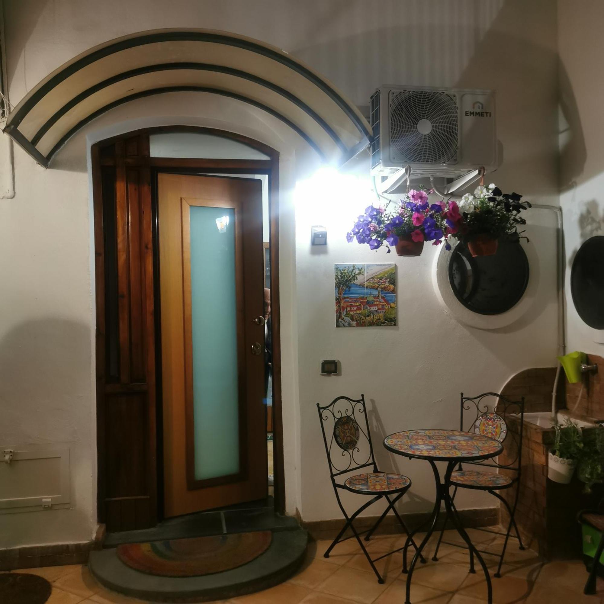 Cortile Di San Leo Apartman Vietri Kültér fotó